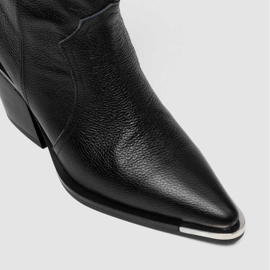            Ciocate - Cowboy - Premium Black